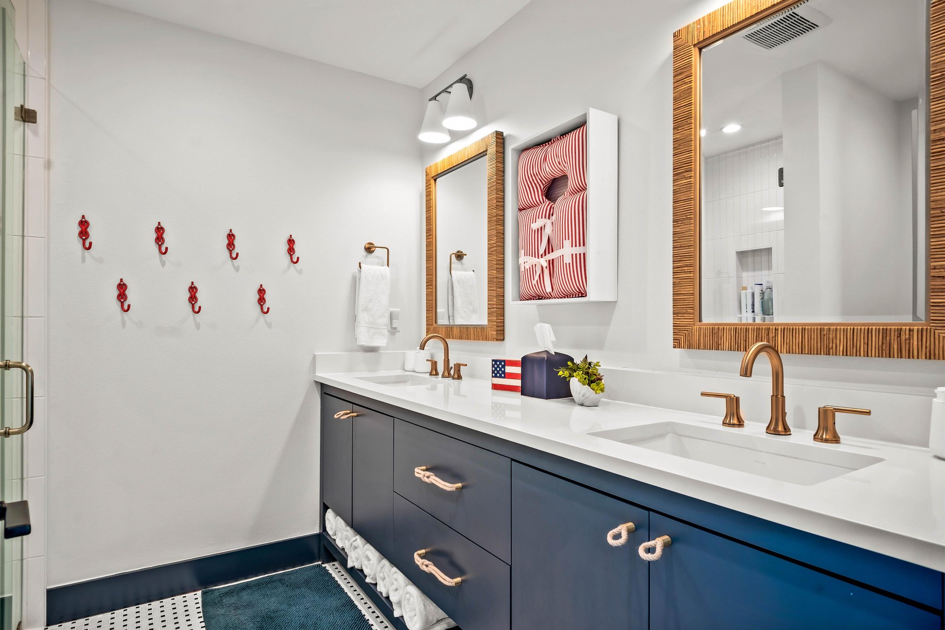 Bunk Bathroom, 3rd Floor