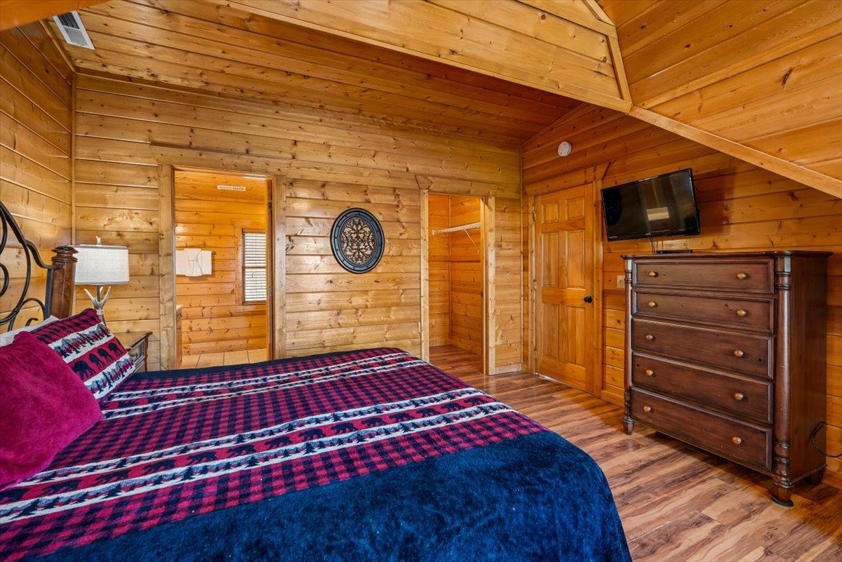 52Bedroom
