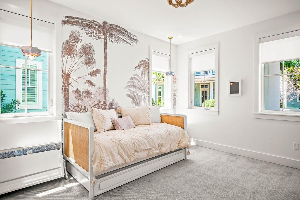 Twin Bedroom, 1st Floor