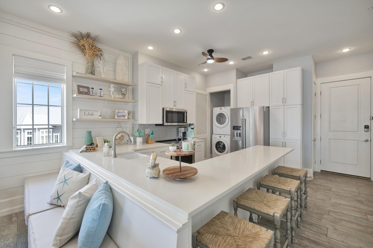 1st Floor, Kitchen