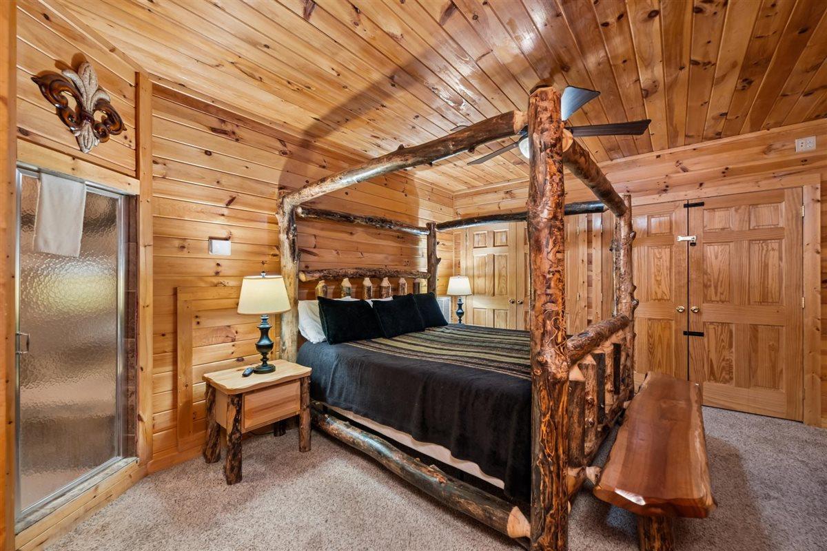73Primary Bedroom