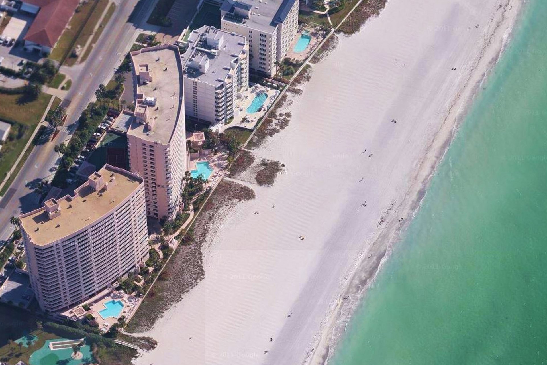 Crescent Beach Club I 16C 34