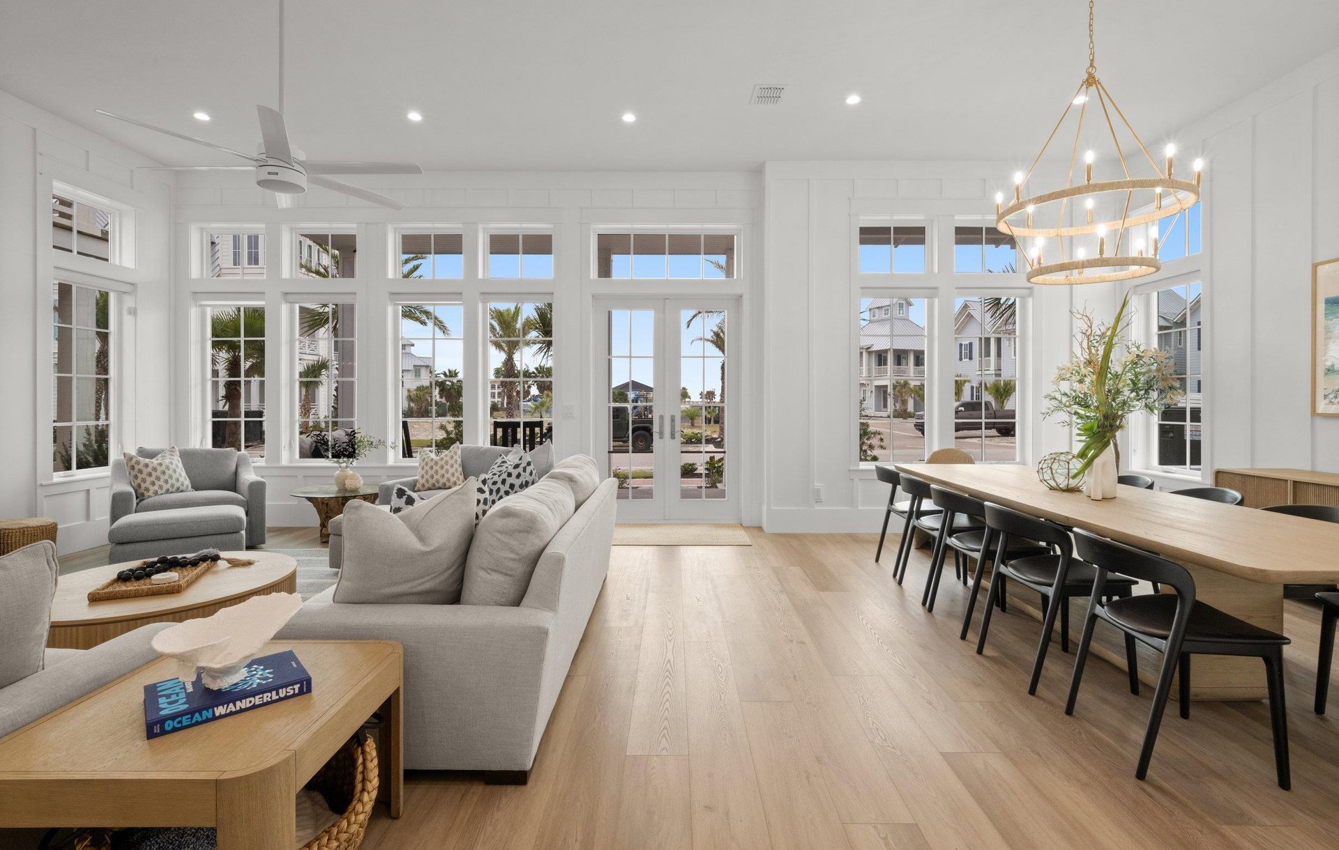 1st Floor, Dining Area