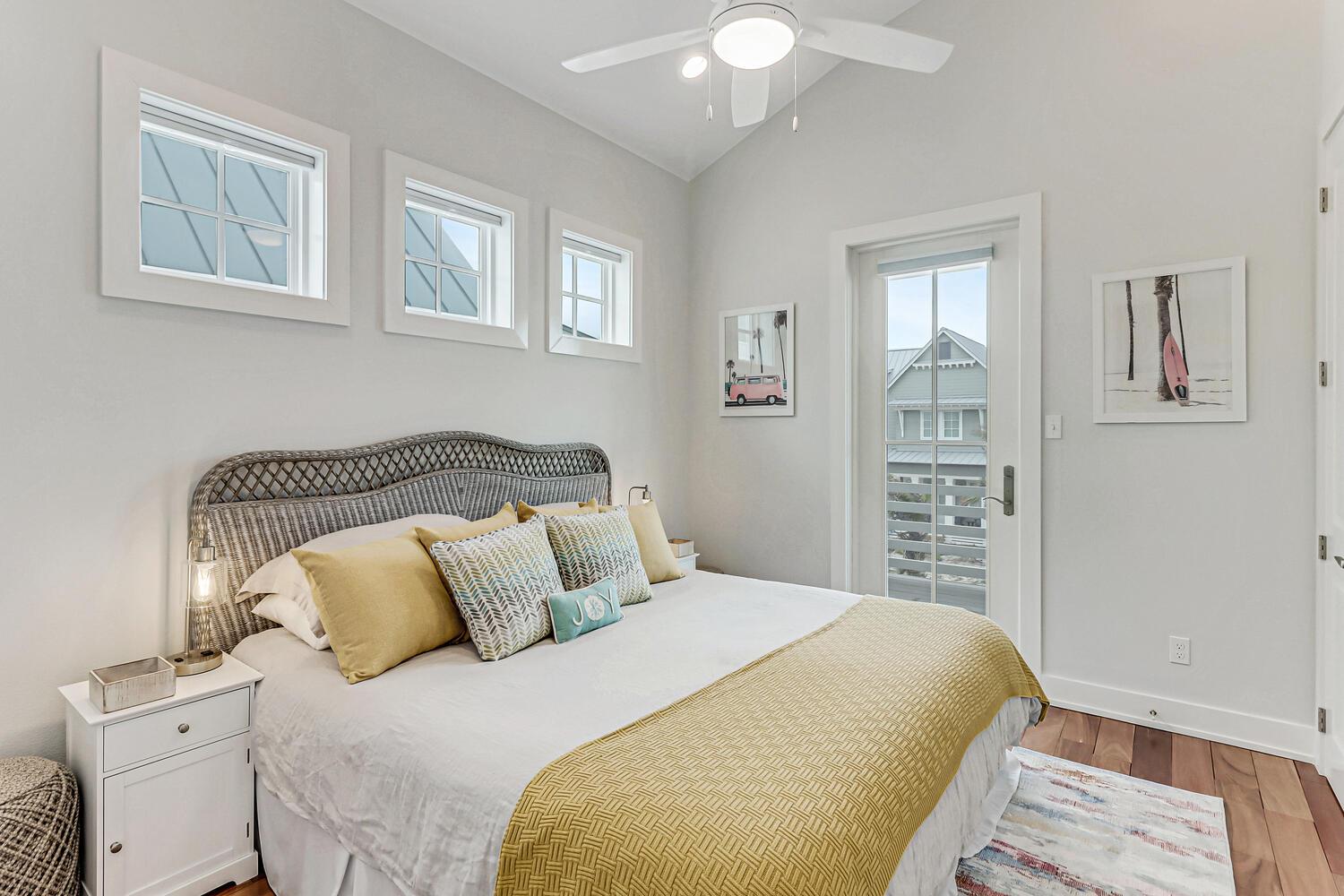 King Room, 2nd Floor