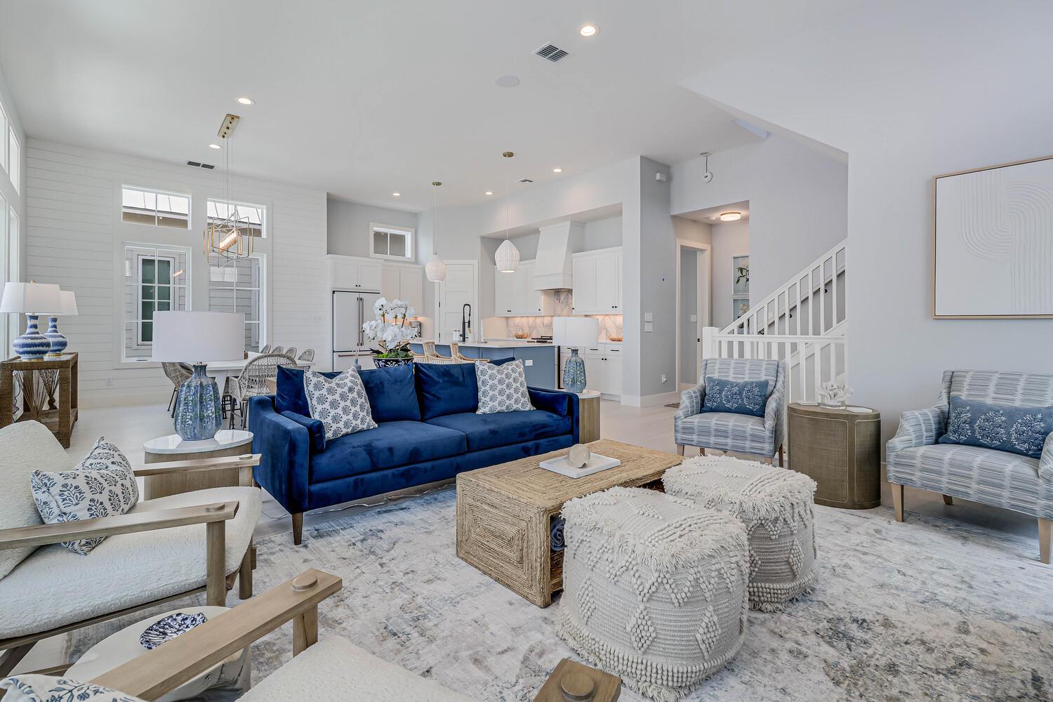 Main Living Area, 2nd Floor