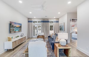 Living Area, 1st Floor