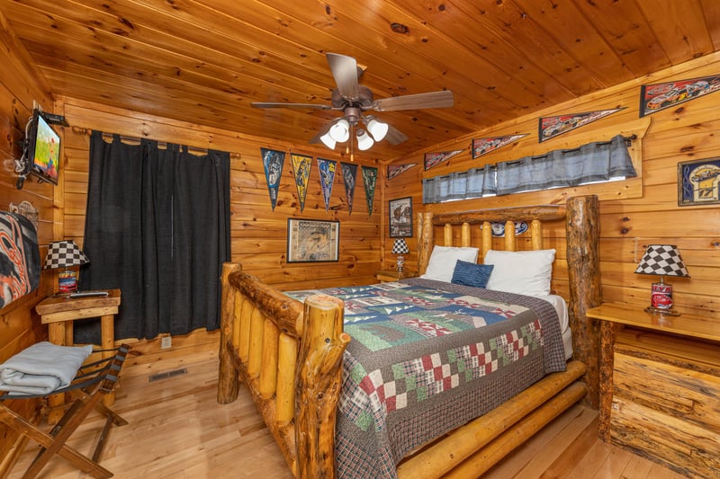 Queen Bedroom