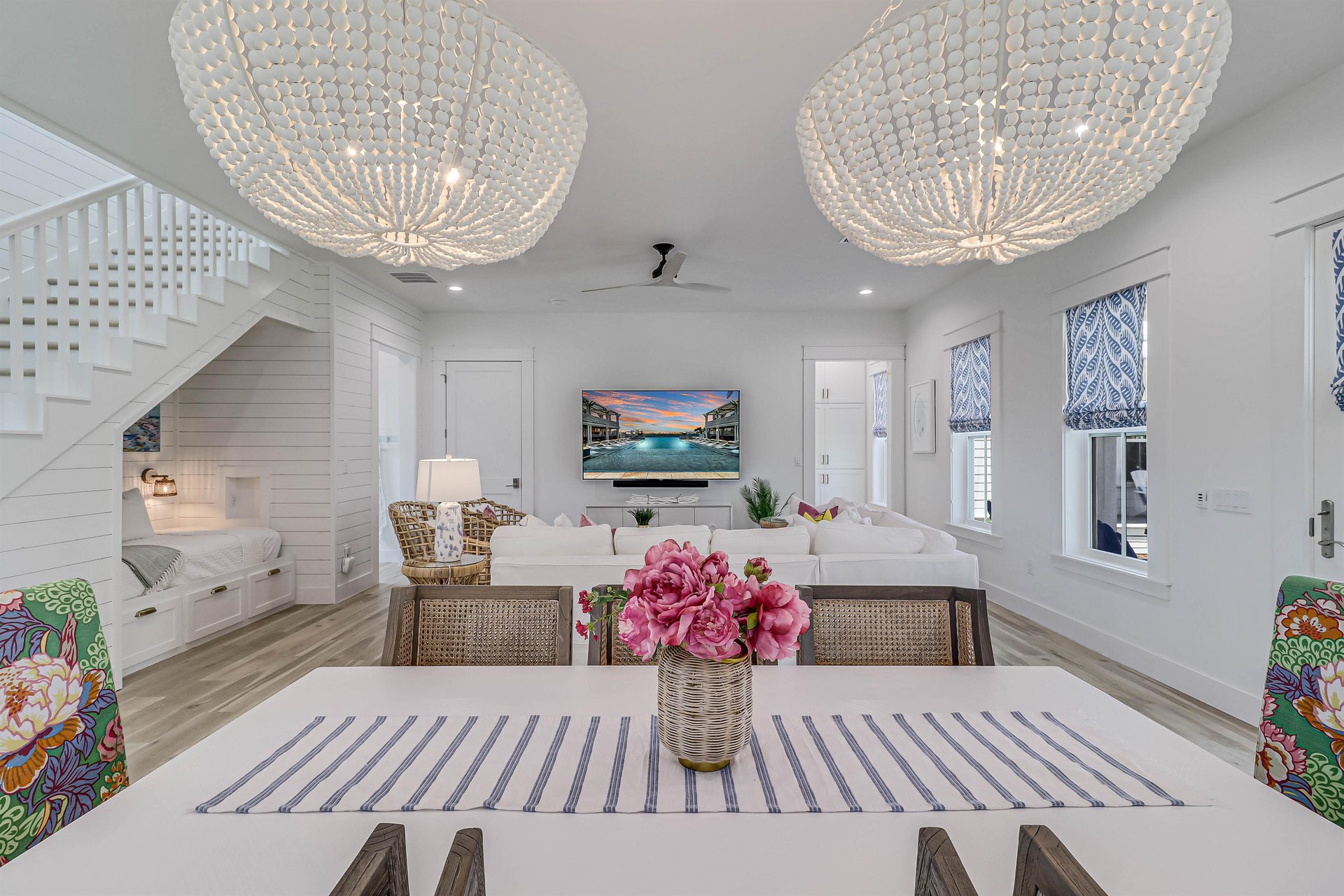 Dining Area, 1st Floor