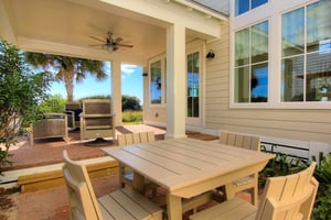 1st Floor, Patio