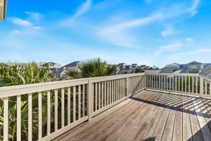 Primary King Balcony View, 3rd Floor