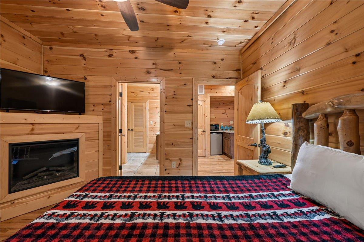 53Bedroom