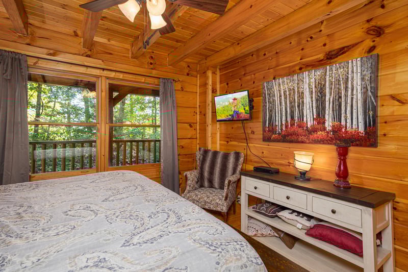 Master bedroom amenities at Fox Ridge, a 3 bedroom cabin rental located in Pigeon Forge