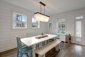 1st Floor Dining Area