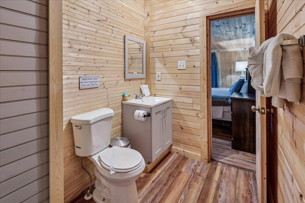 38 Master Bath