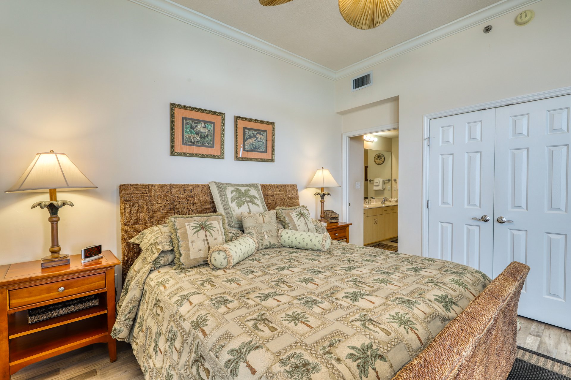 Sterling Beach 1007 18