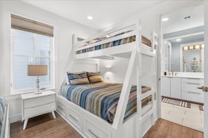 Bunk Bedroom, 1st Floor
