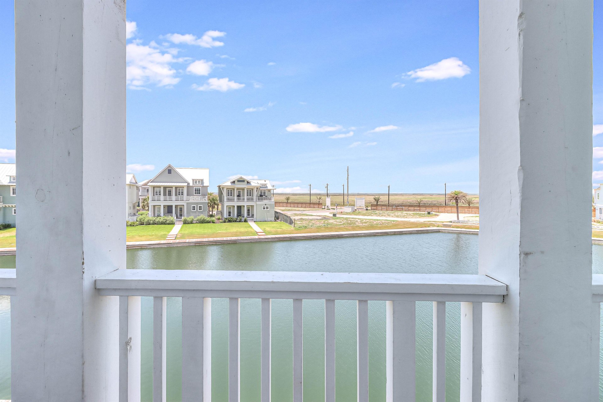 Primary King Lakeside Balcony, 2nd Floor