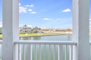 Primary King Lakeside Balcony, 2nd Floor