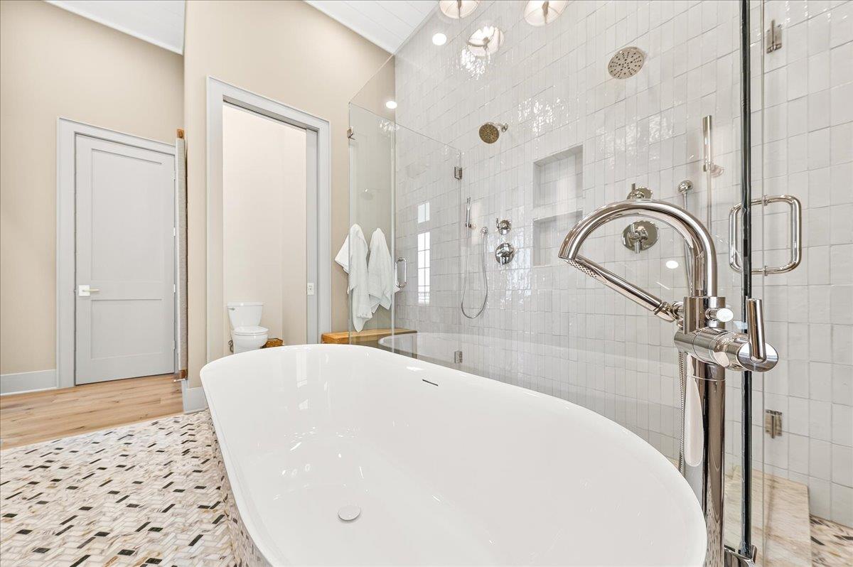 2nd Floor, Primary King Bathroom