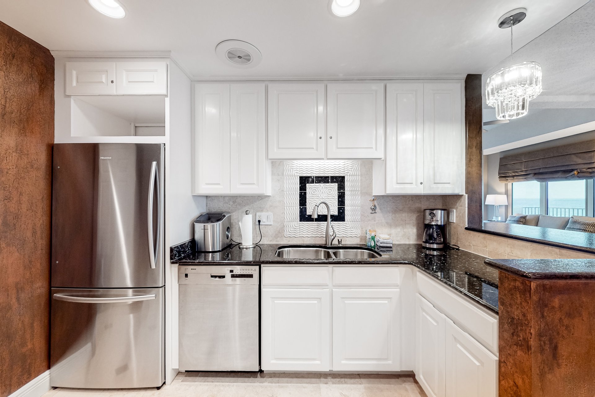 TOPSL Beach Manor 514 8