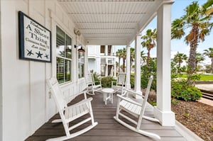 1st Floor, Front Porch