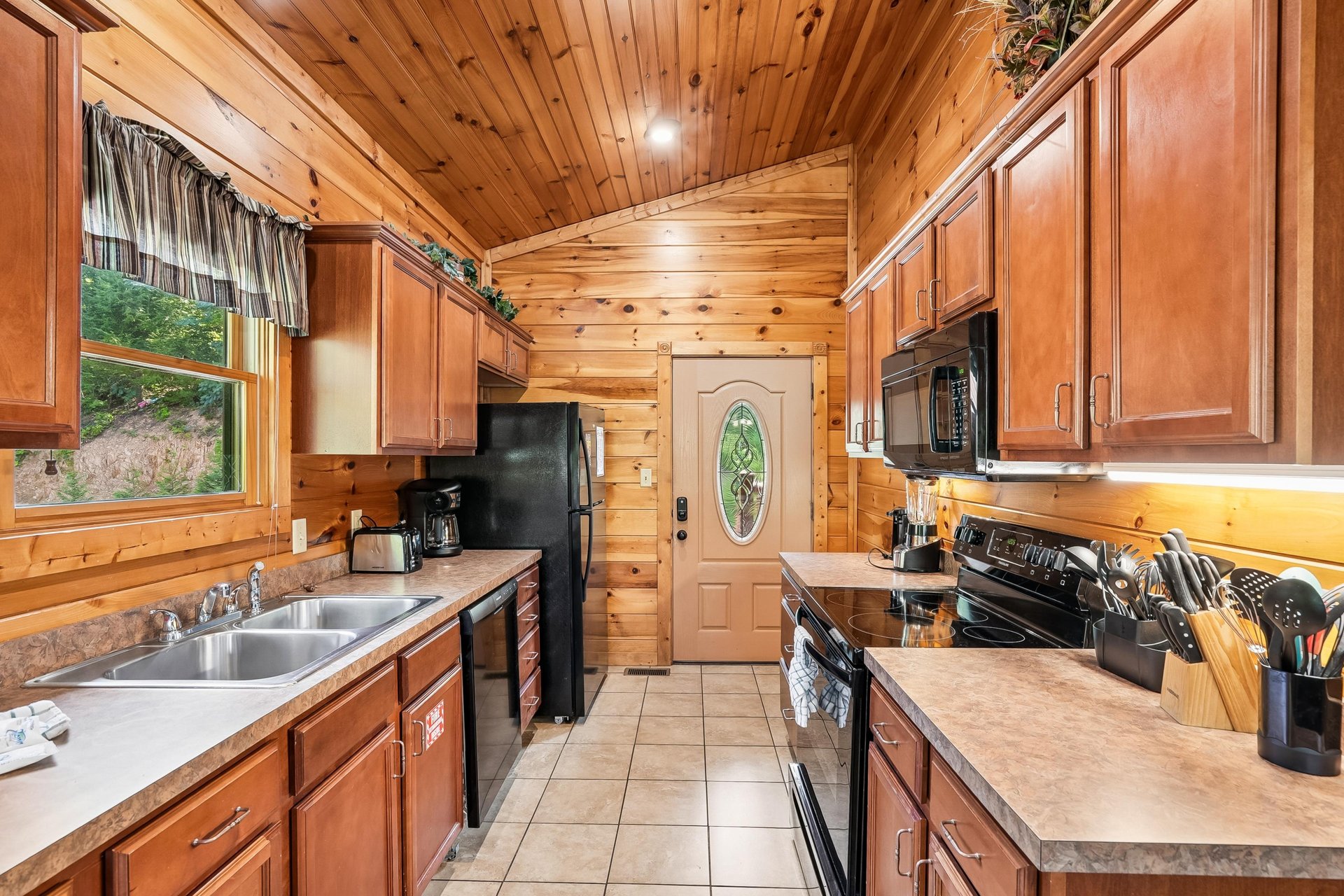 03Kitchen