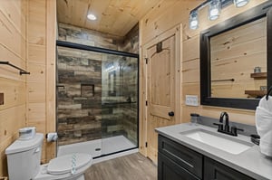 rockytoplodge16
