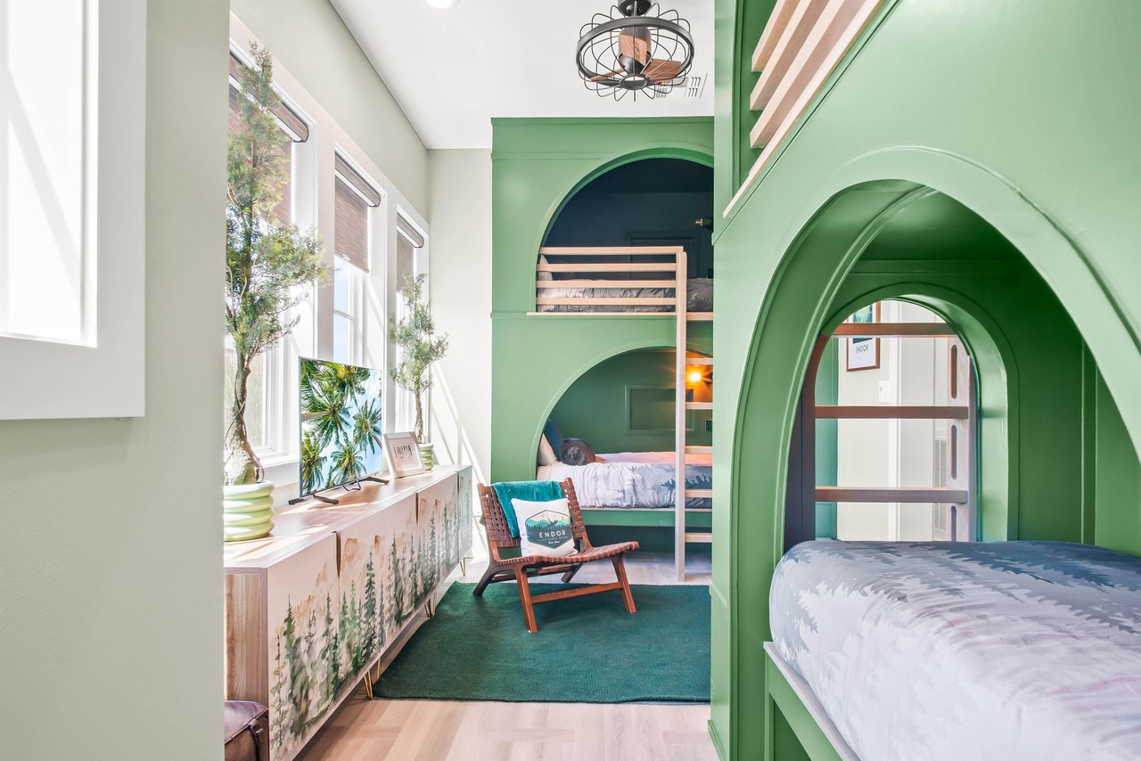 Bunk Room, 2nd Floor