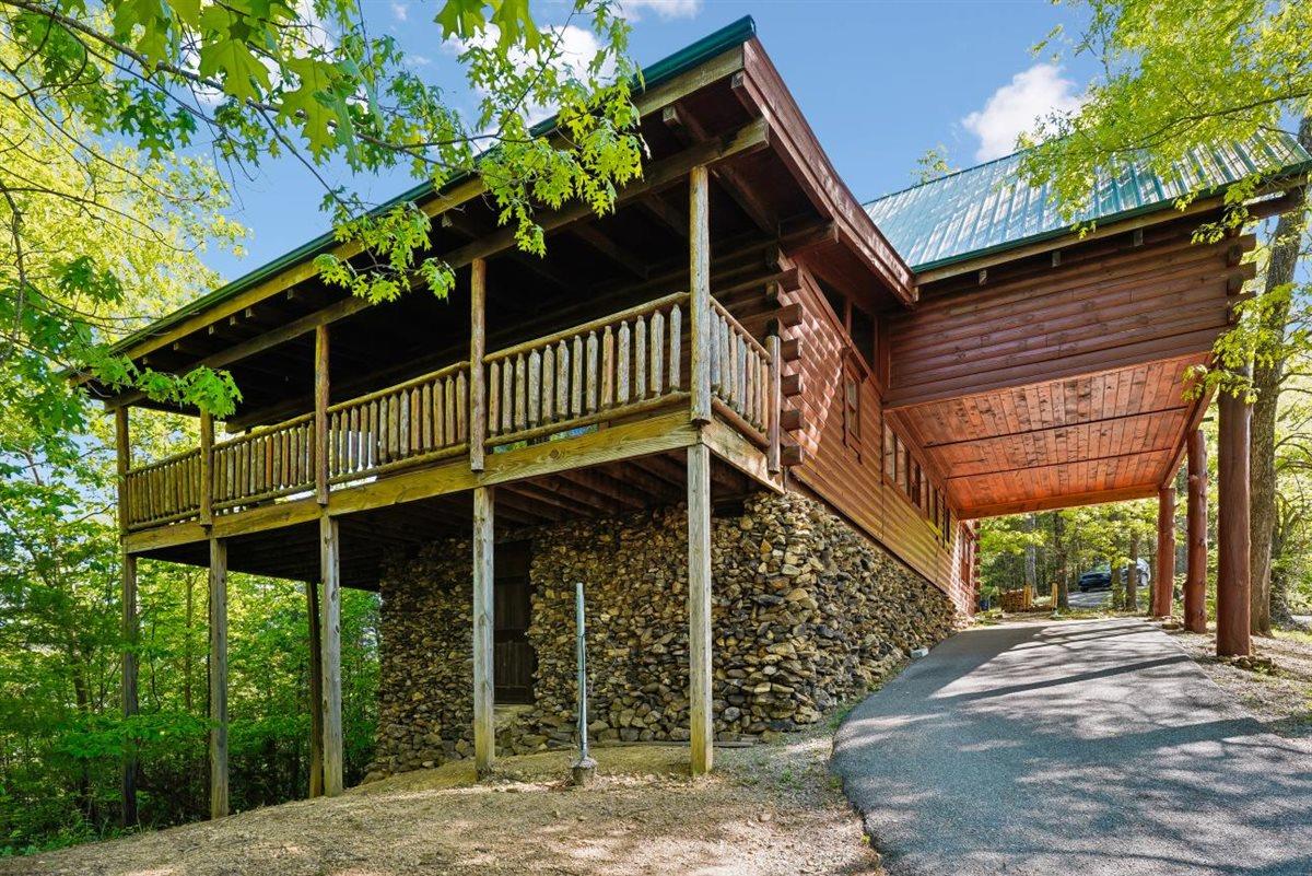 04Back Elevation