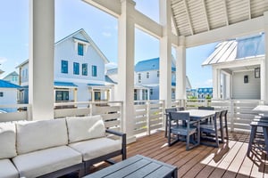 Outdoor Kitchen and Lounge, 2nd Floor