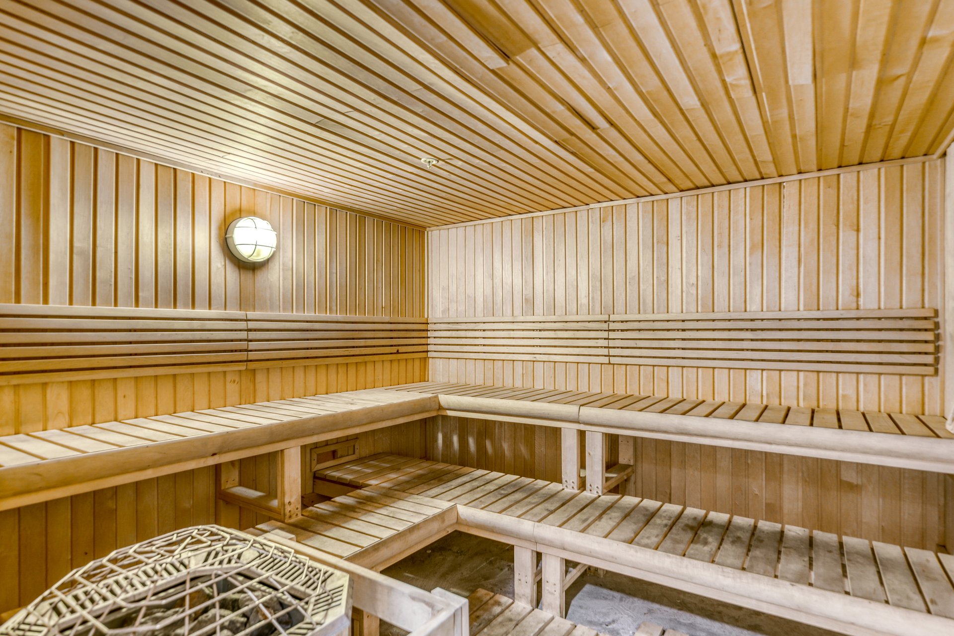 Crystal Tower 1703 38