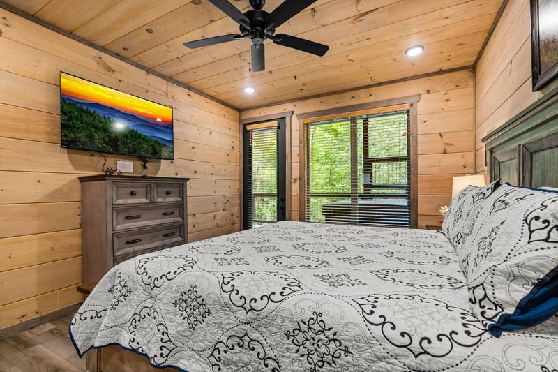 king bed