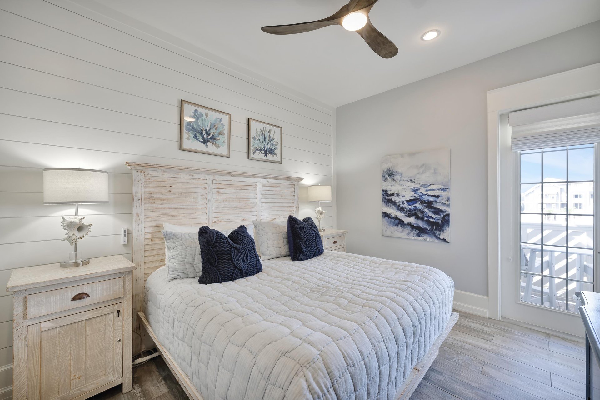 1st Floor, King Bedroom