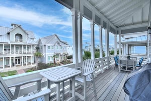 2nd Floor Deck with Gas Grill