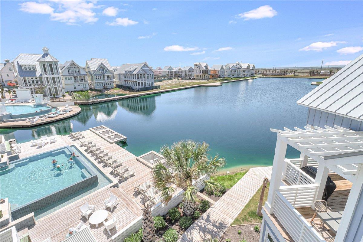 Primary King Balcony View, 3rd Floor