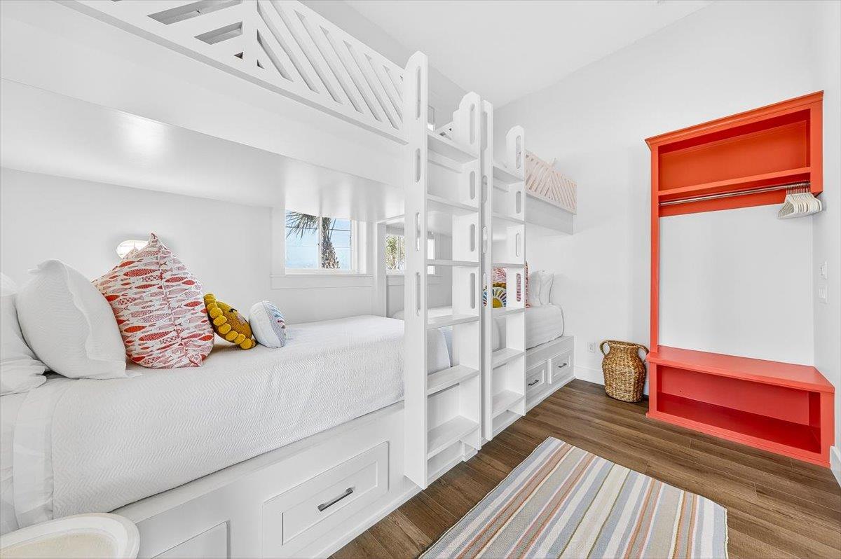 1st Floor, Bunk Bedroom