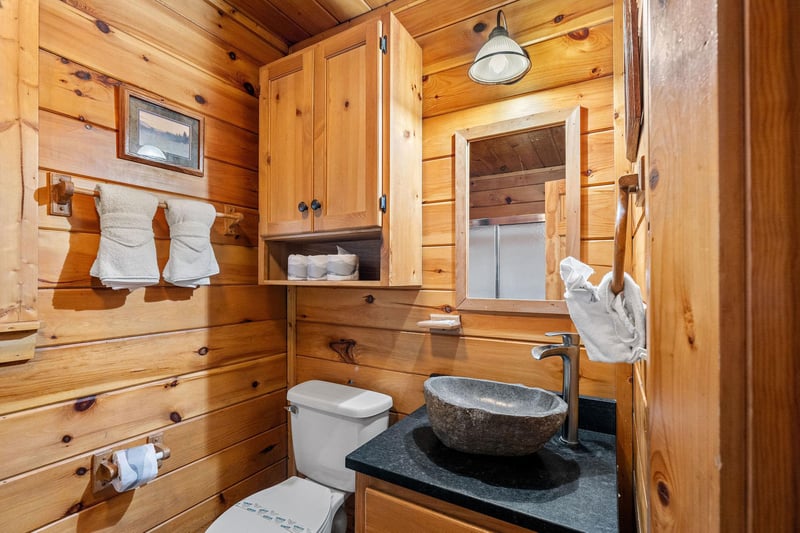 Single vanity bowl sink