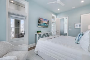 Primary King Bedroom, 2nd Floor