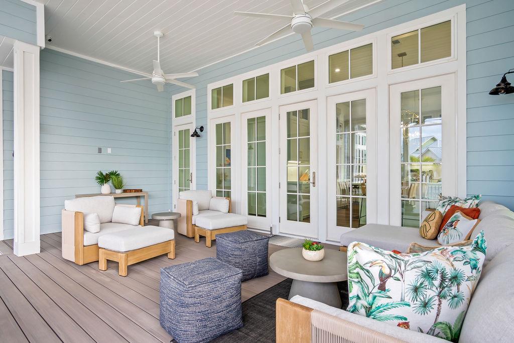 1st Floor, Patio