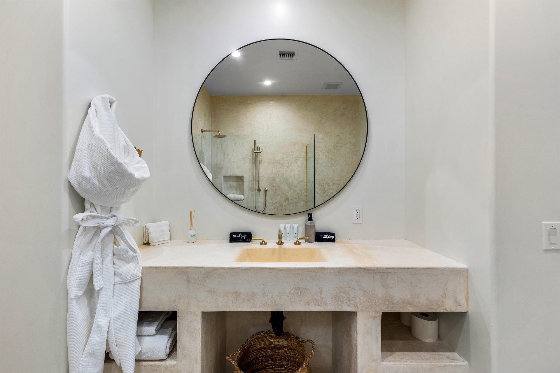 Guest bathroom