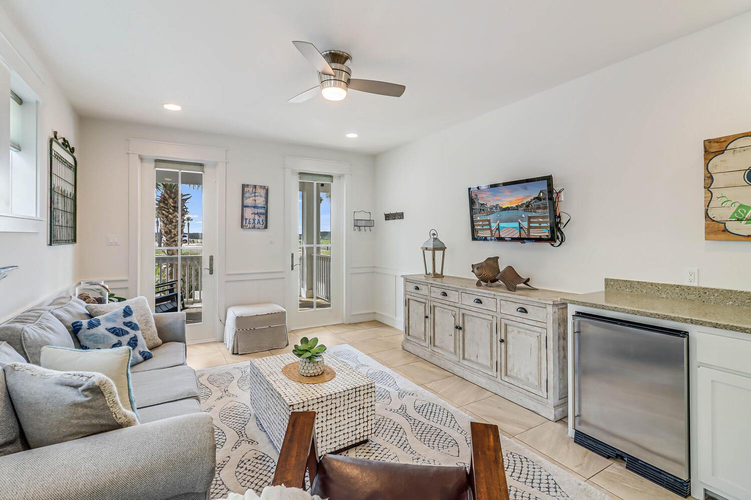 Living Area with Wet Bar, 1st Floor