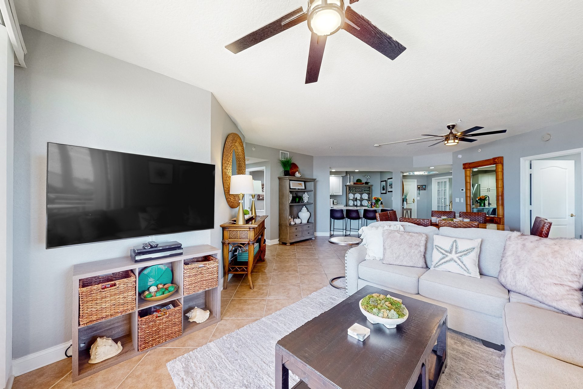 Mandalay Beach Club San Marco 403 6