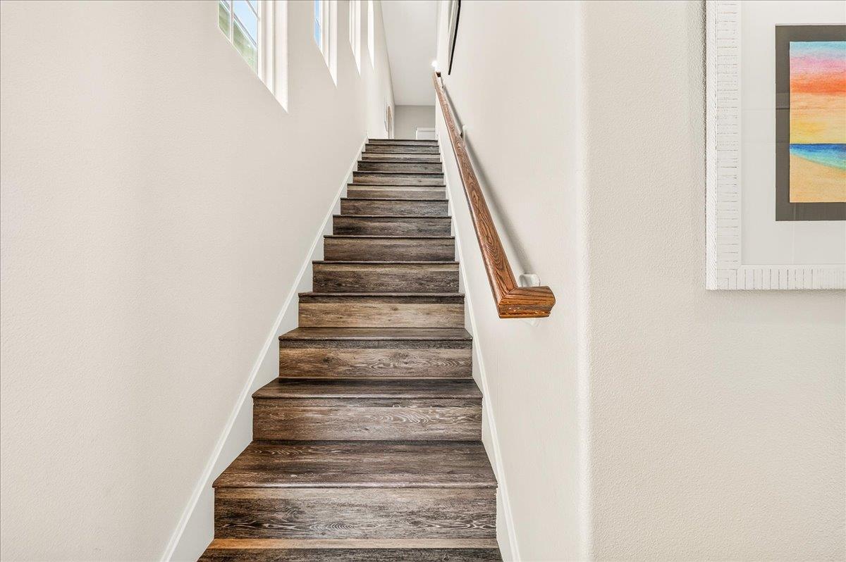 Staircase, 1st Floor