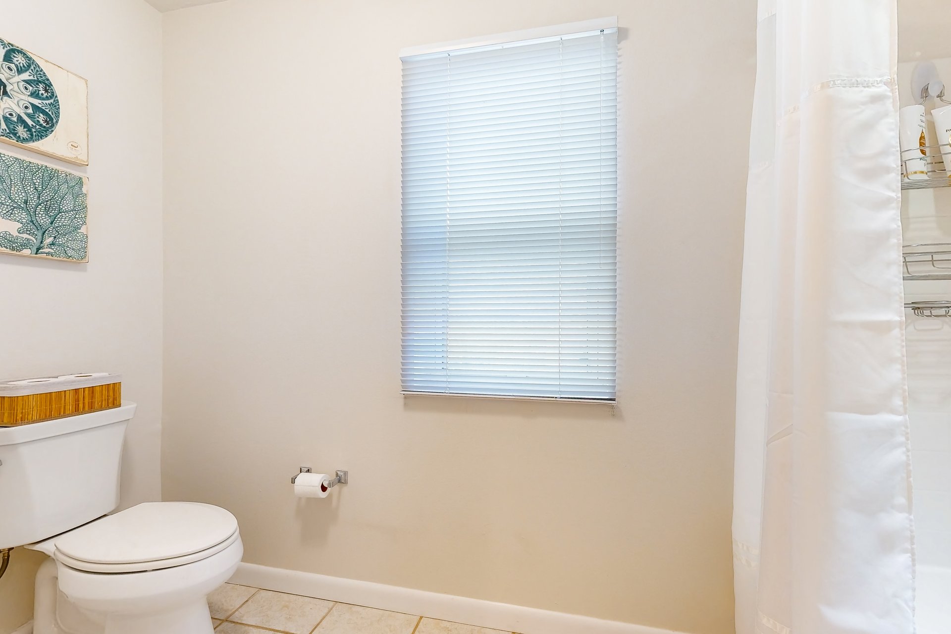 Palm Court Yacht Club 412 15