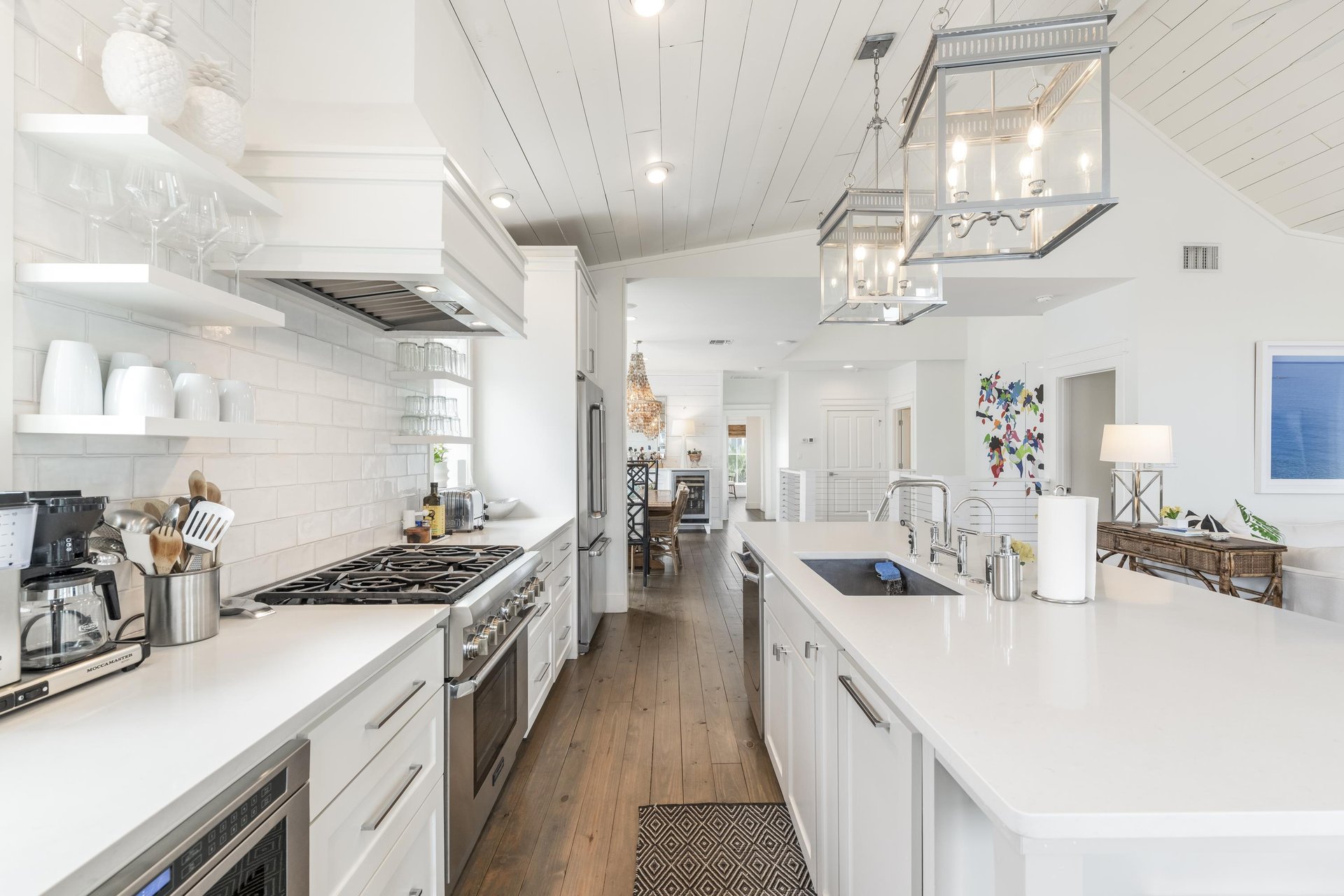Kitchen, 2nd Floor