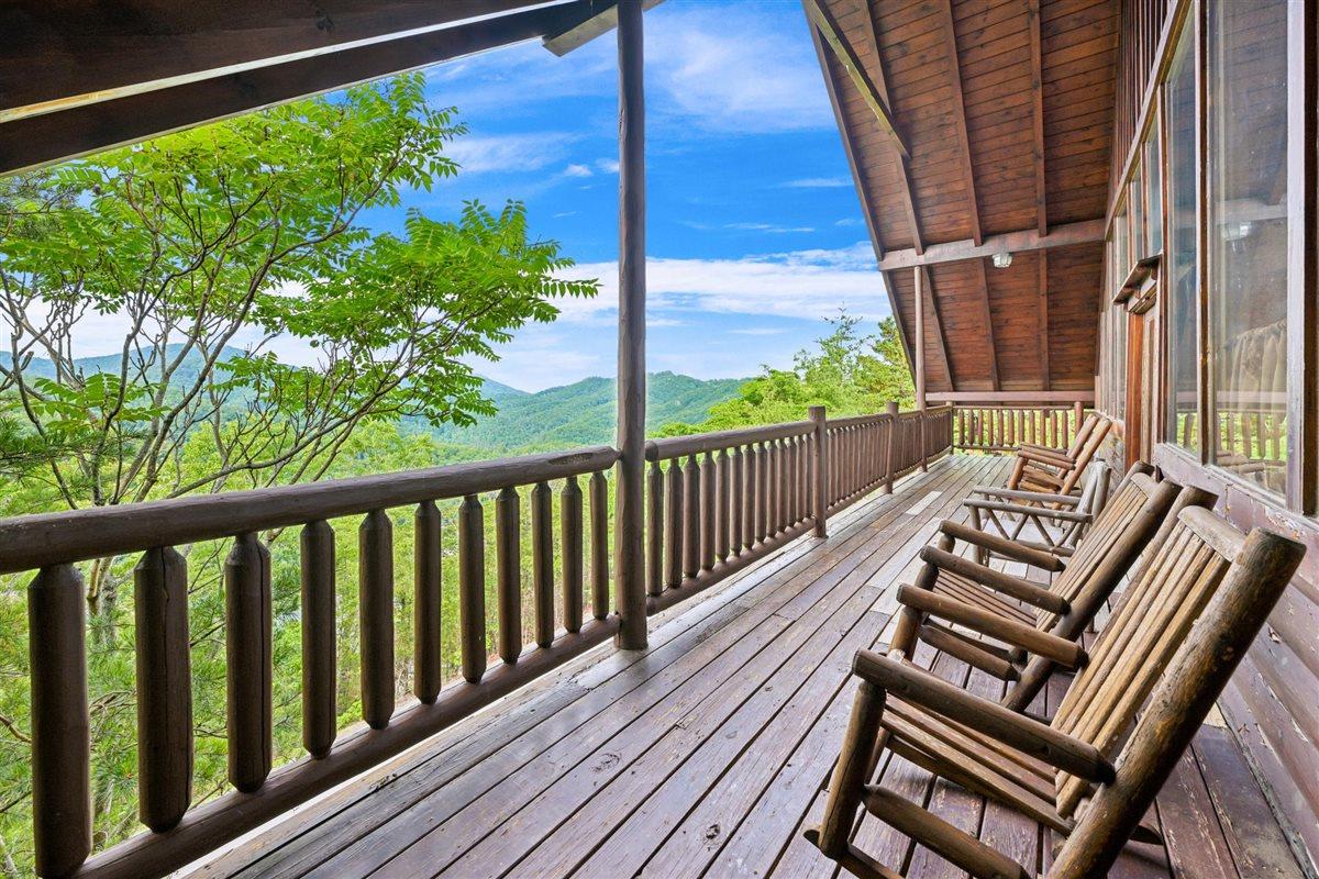 48Balcony