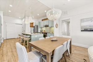 1st Floor, Dining Area