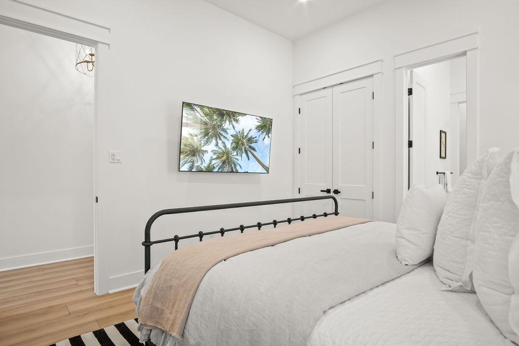 Third King Bedroom, 1st Floor