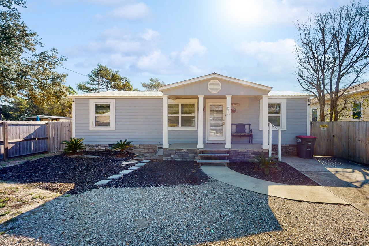 Laguna Beach Leisure 1