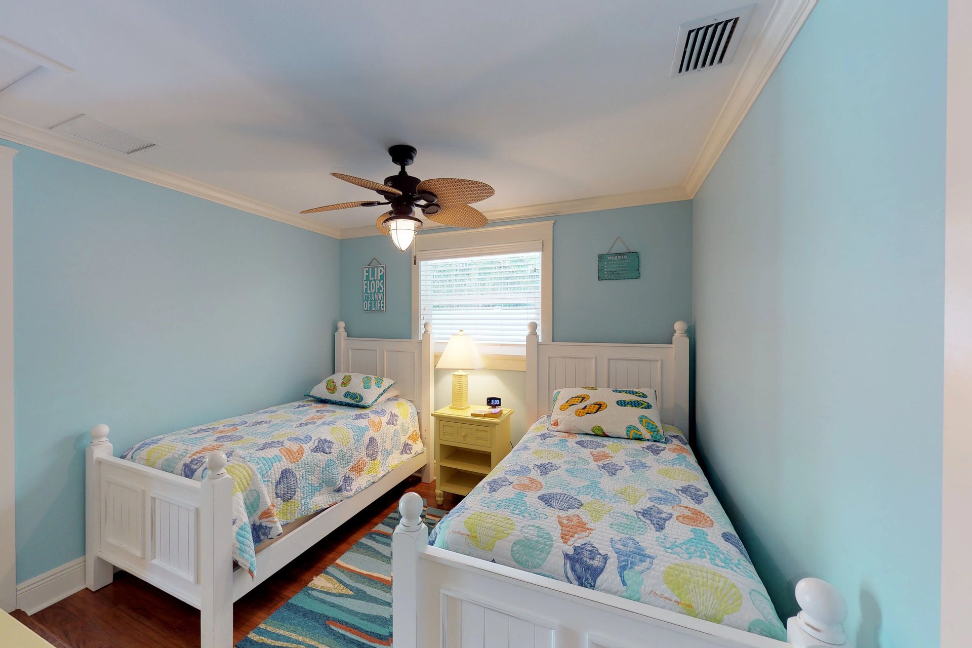 Paradise Pointe 12